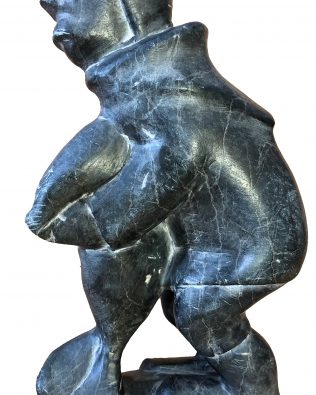 Chasseur et son phoque – Sculpture Inuit 